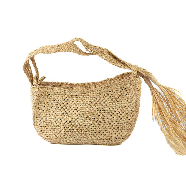 Sac hobo nude chic en raphia, doté d'une double anse en macramé